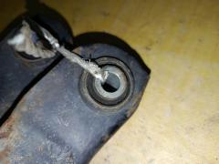 Рычаг 1064128, 1150353, 30666105, 31277584, 98AG-5K652-AK, BBP3-28-300A, BBP3-28-300B, BBP3-28-300C, BP4K-28-300C, BP4K-28-300D, BP4K-28-300E, UQ-075-7025 на Mazda Axela BK5P ZY-VE Фото 5