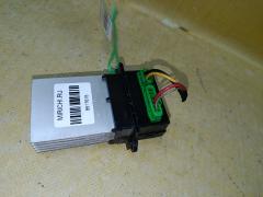Регулятор скорости мотора отопителя на Nissan March YK12 HR15DE Фото 4