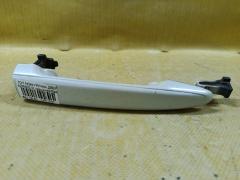 Ручка двери на Toyota Noah AZR60G Фото 4