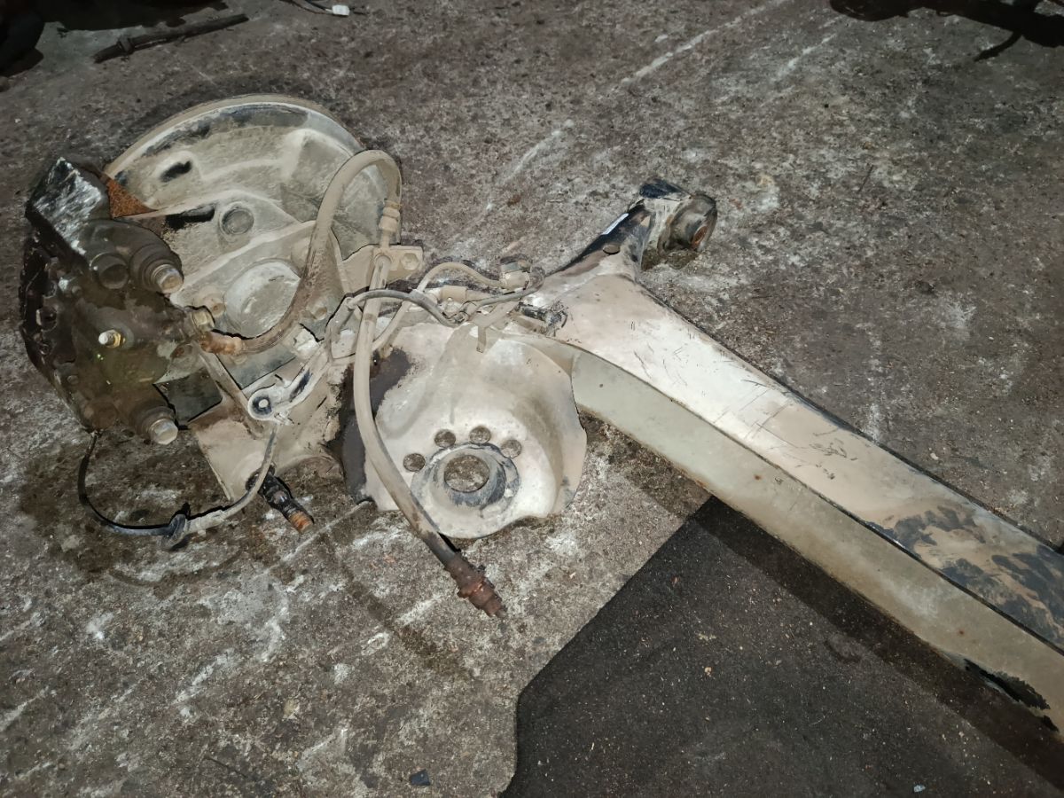 Балка подвески на Toyota Ist NCP61 1NZ-FE Фото 14