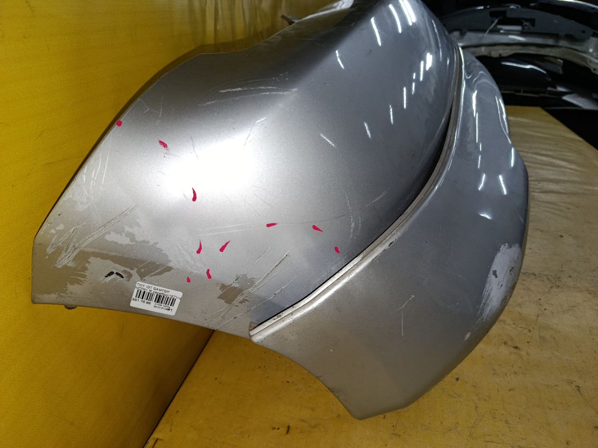 Бампер на Toyota Ist NCP61 Фото 12