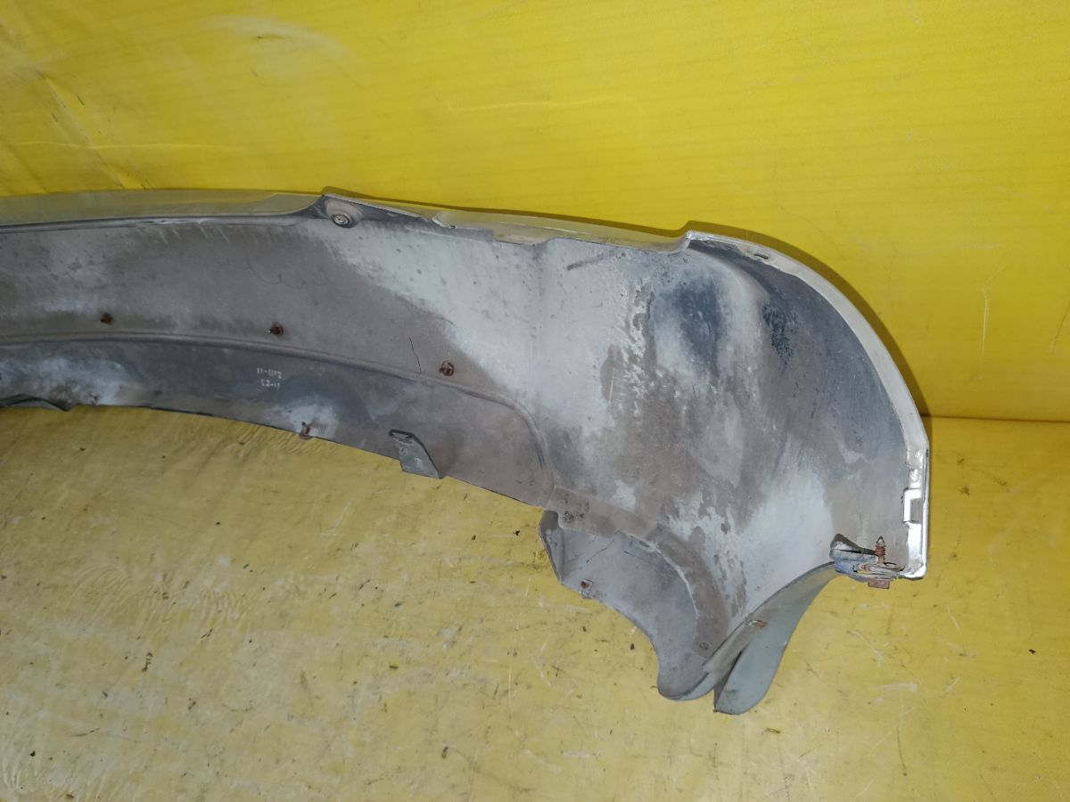 Бампер на Toyota Ist NCP61 Фото 13