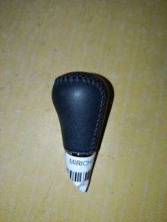 Ручка КПП на Toyota Фото 5