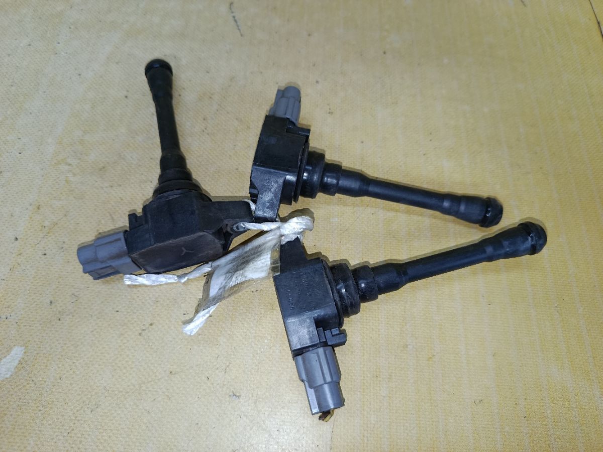 Катушка зажигания 22448-3HD0A на Nissan Note E12 HR12DDR Фото 3