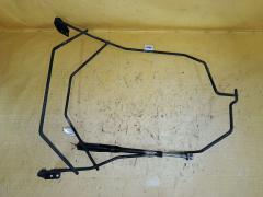 Крепление запасного колеса на Mitsubishi Grandis NA4W Фото 4