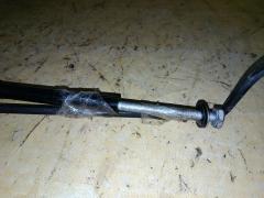 Крепление запасного колеса на Mitsubishi Grandis NA4W Фото 6