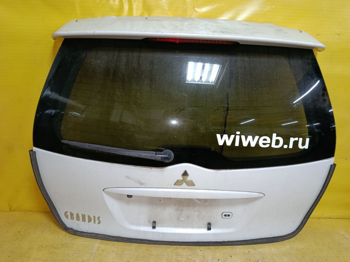 Дверь задняя на Mitsubishi Grandis NA4W Фото 5