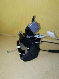 Замок двери на Nissan Tiida C11 Фото 7