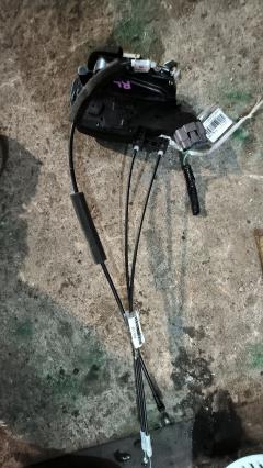 Замок двери на Nissan Tiida C11 Фото 7