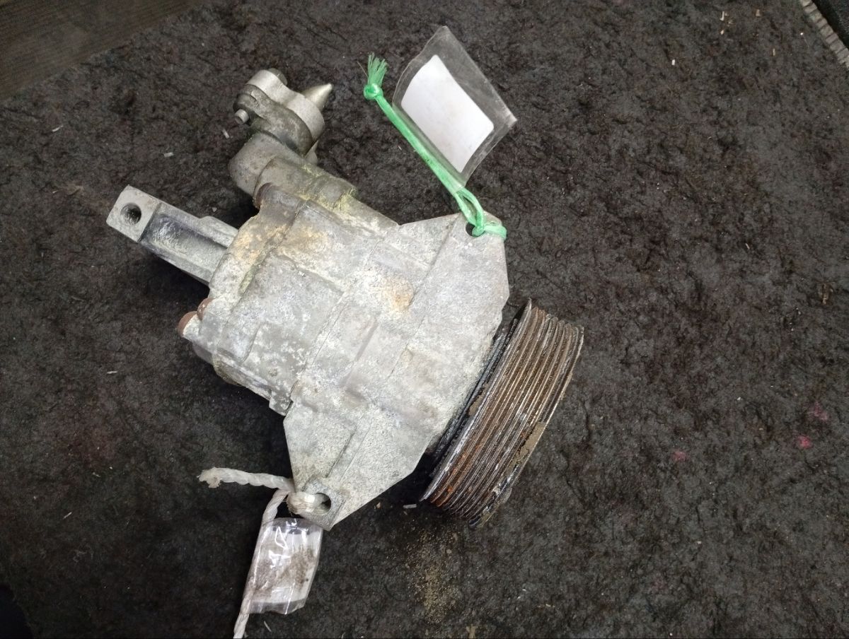 Компрессор кондиционера 92600-ED07B на Nissan Tiida C11 HR15DE Фото 8