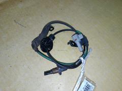 Датчик ABS 89542-B2130 на Daihatsu Move LA150S KF Фото 3