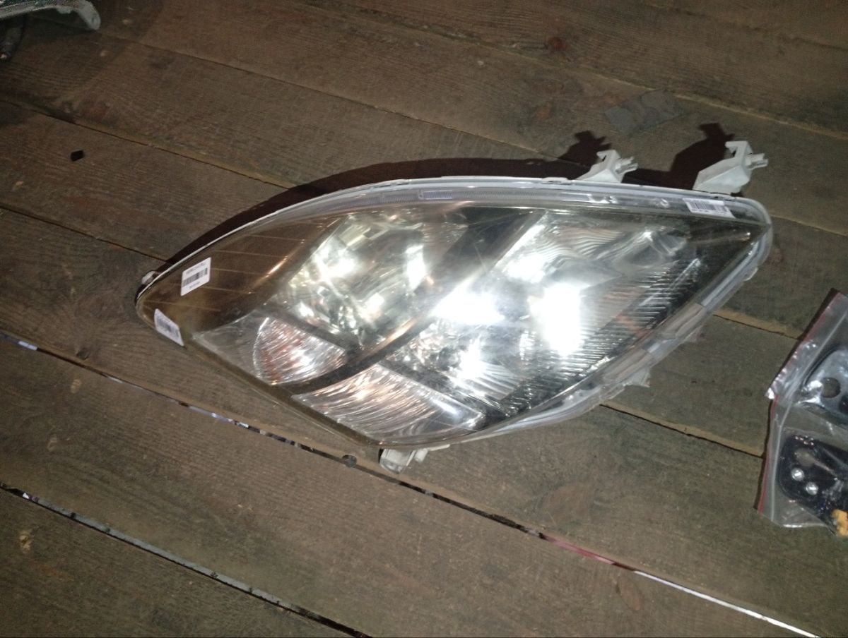 Фара 44-61 44-61, на Toyota Isis ANM10G Фото 9