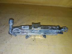 Домкрат на Honda Insight ZE2 Фото 4