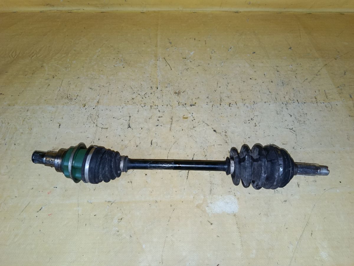 Привод на Daihatsu Move LA100S KF-VE Фото 3