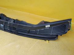 Решетка под лобовое стекло 55708-B2261 на Daihatsu Move LA150S Фото 6