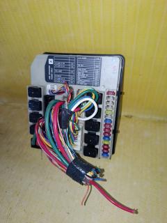 Блок предохранителей на Nissan Tiida C11 HR15DE Фото 6