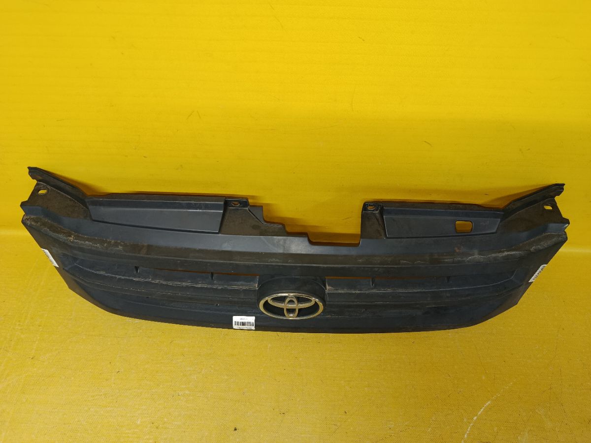 Решетка радиатора 53111-28120 на Toyota Lite Ace KR42V Фото 7