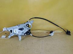 Доводчик двери на Honda Stepwgn RG1 Фото 7