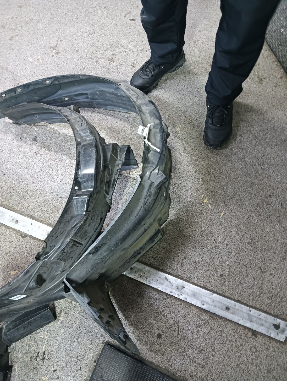 Подкрылок на Honda Stream RN6 R18A Фото 7