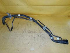 Заливная горловина топливного бака 77201-28240, 77201-28290 на Toyota Voxy AZR60G 1AZ-FSE Фото 5