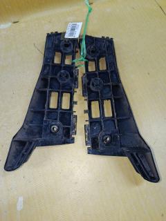 Крепление бампера 52116-47020, 52115-47020 на Toyota Prius ZVW30 Фото 5