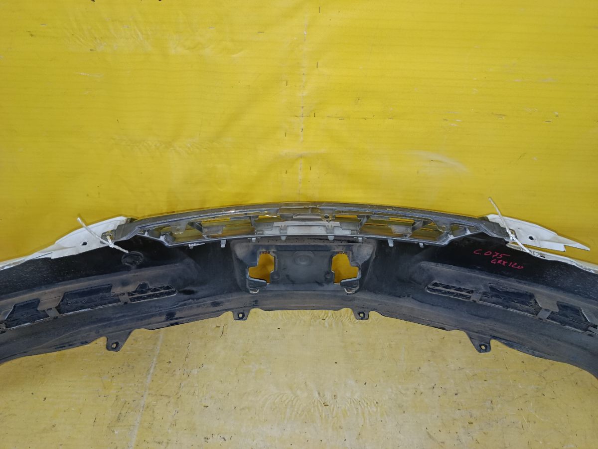 Бампер 52119-22A00 на Toyota Mark X GRX120 Фото 14