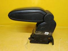 Подлокотник на Nissan Tiida C11 Фото 4