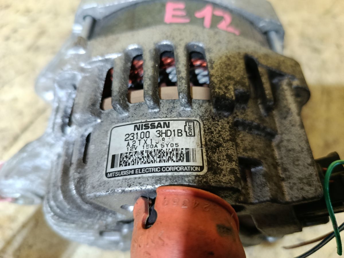 Генератор 23100-3HD1B на Nissan Note E12 HR12DDR Фото 4