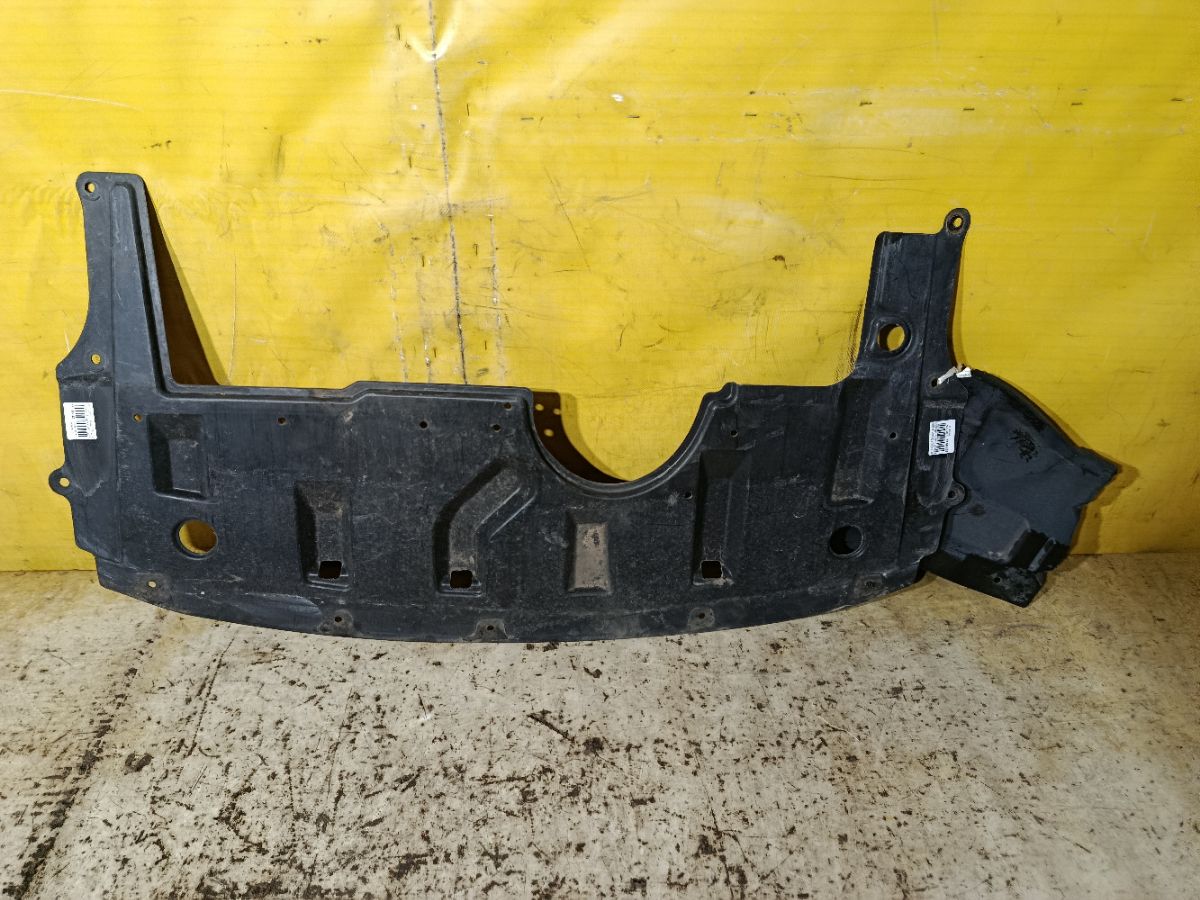 Защита двигателя MR488695 на Mitsubishi Colt Z22A Фото 3