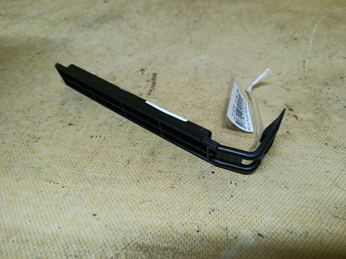 Фильтр салона 27277 1VA0A, AC-207E, AY680-NS022 на Nissan Serena C27 Фото 2
