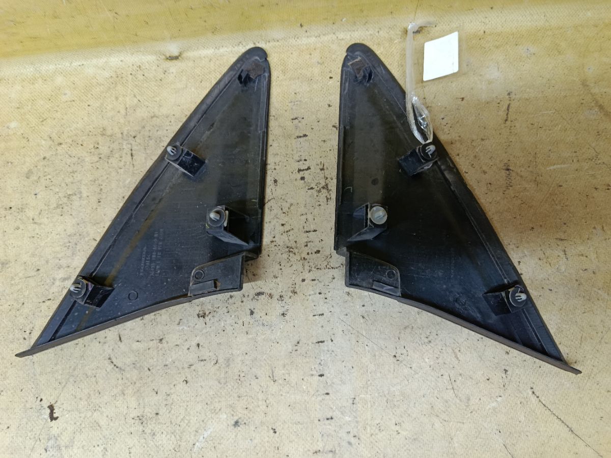 Накладка на крыло 75495-TM8-A010-M1, 75490-TM8-A010-M1 на Honda Insight ZE2 Фото 3