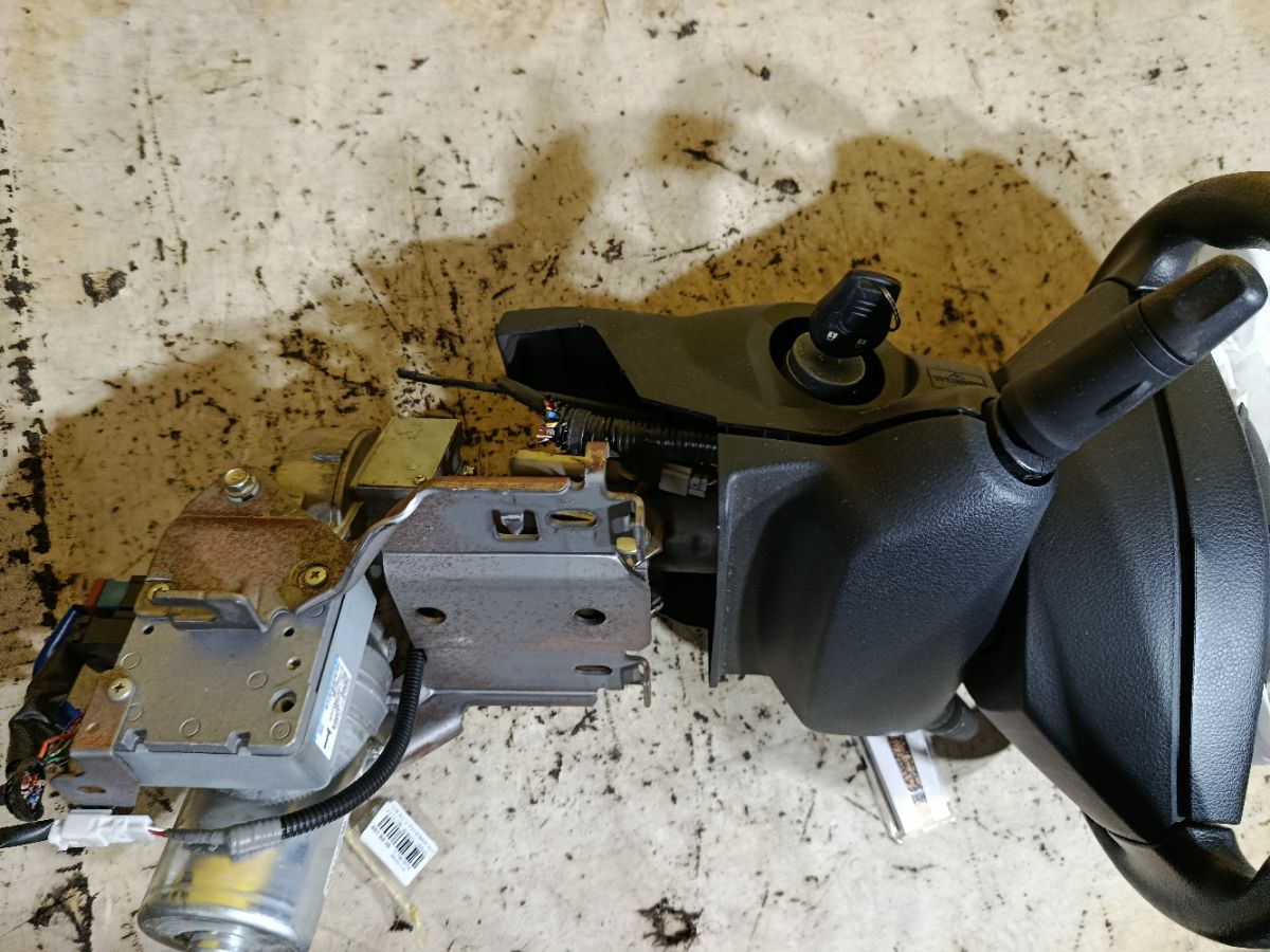 Рулевая колонка на Nissan Ad Van VY12 Фото 3