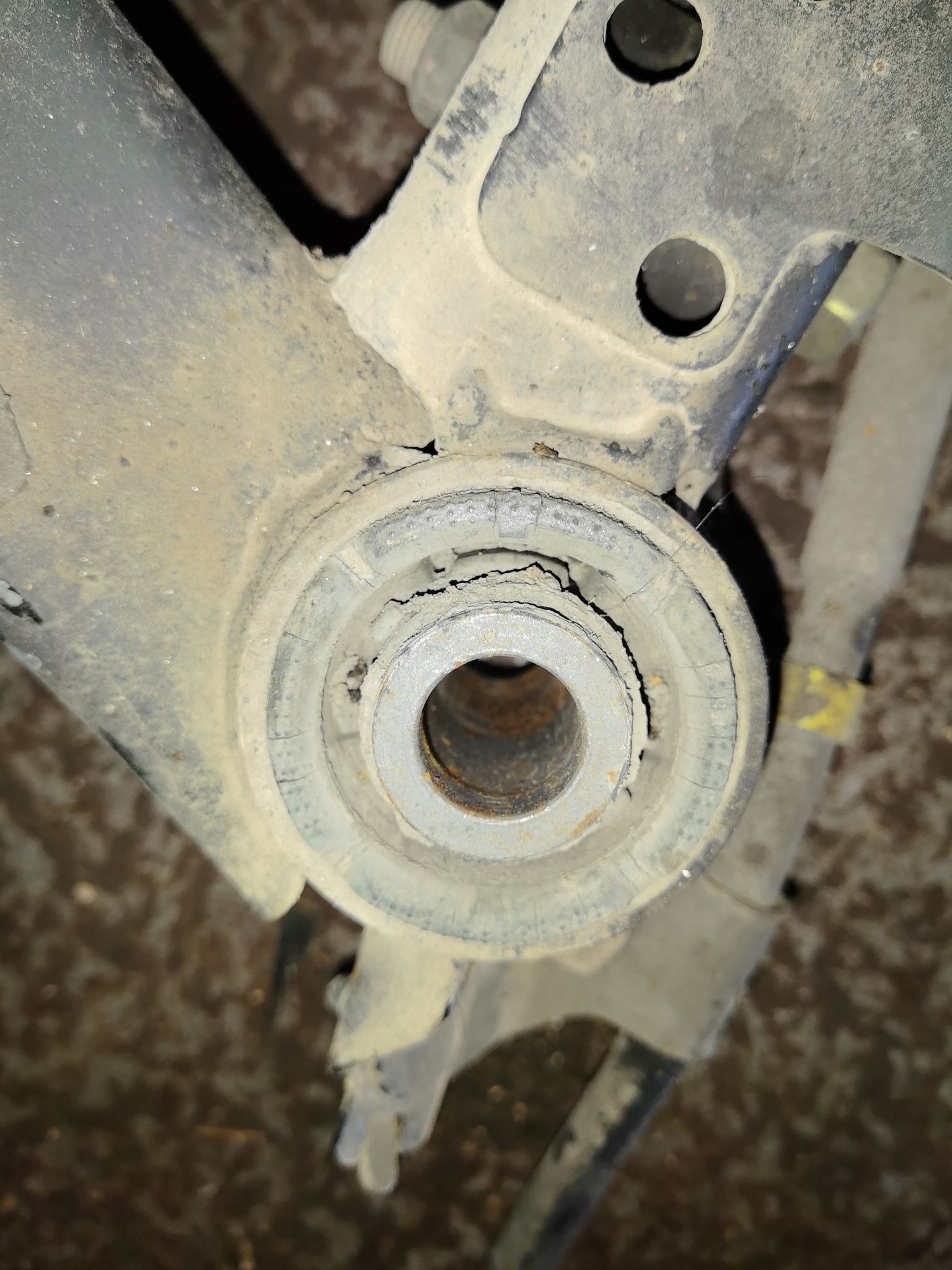 Балка подвески на Subaru Impreza Wagon GP7 FB20 Фото 9