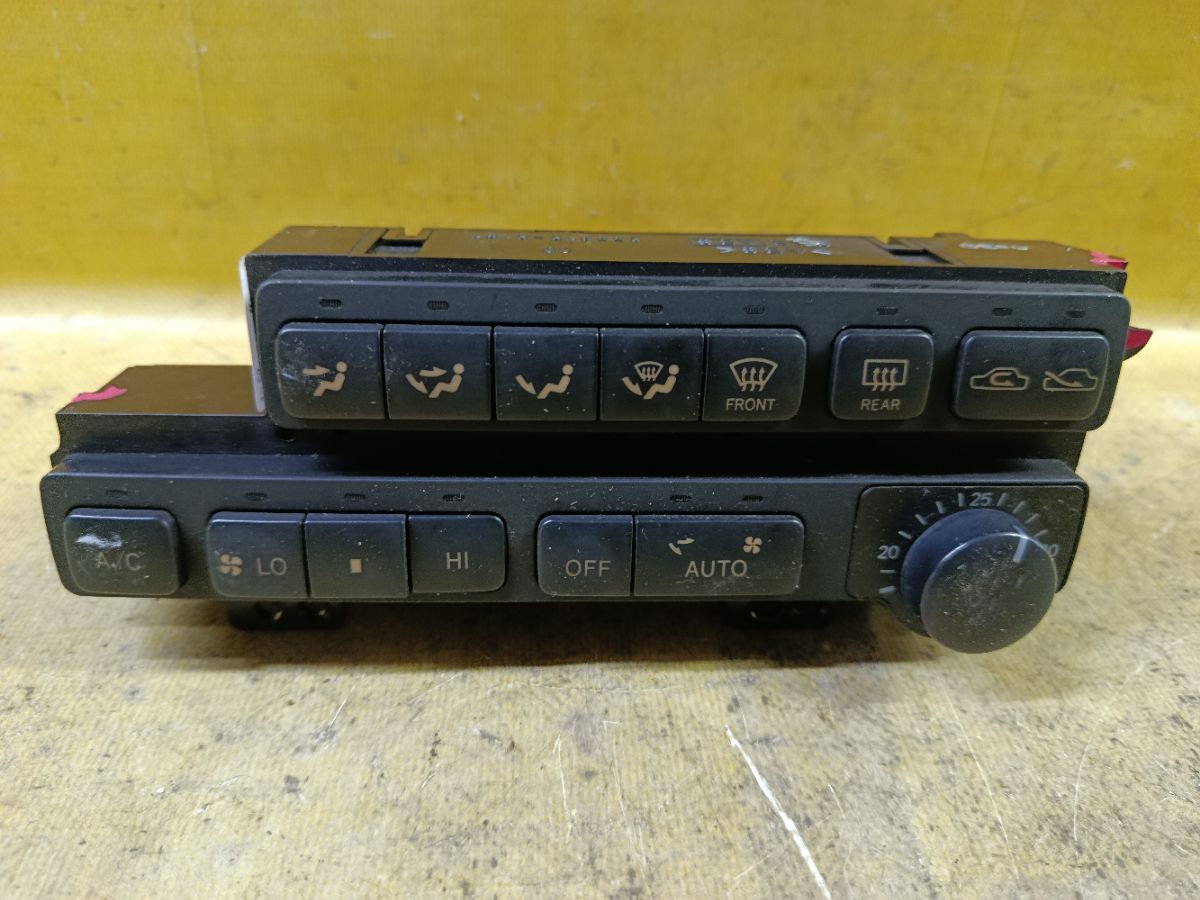 Блок управления климатконтроля на Toyota Mark Ii GX90 1G-FE Фото 2