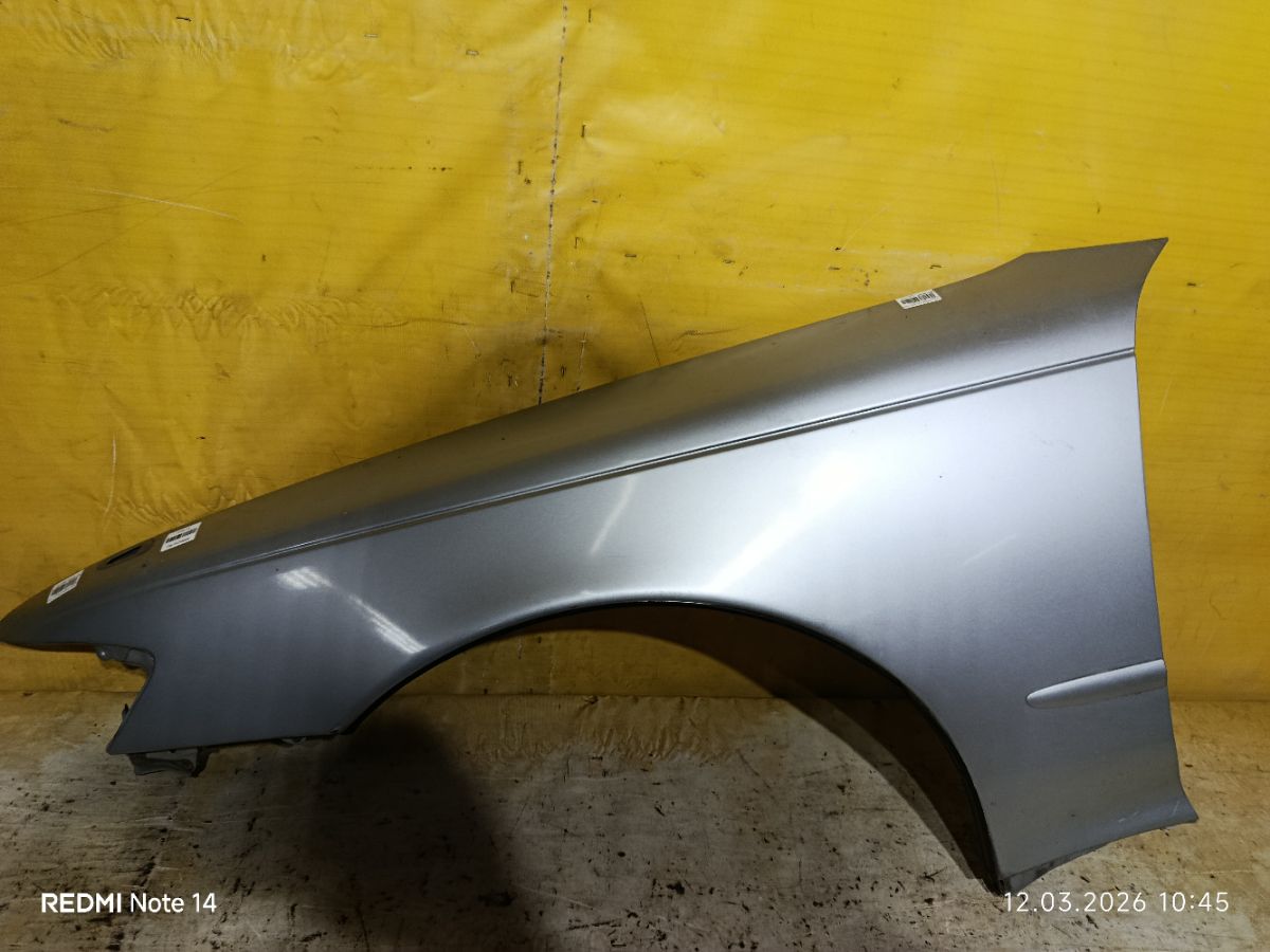 Крыло переднее на Toyota Mark Ii GX90 Фото 2