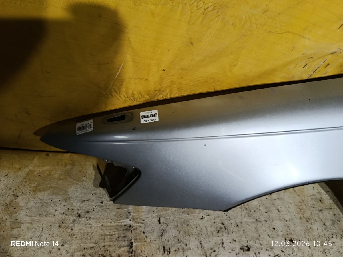 Крыло переднее на Toyota Mark Ii GX90 Фото 3