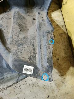 Подкрылок 53895-22010 на Toyota Mark Ii GX90 Фото 4