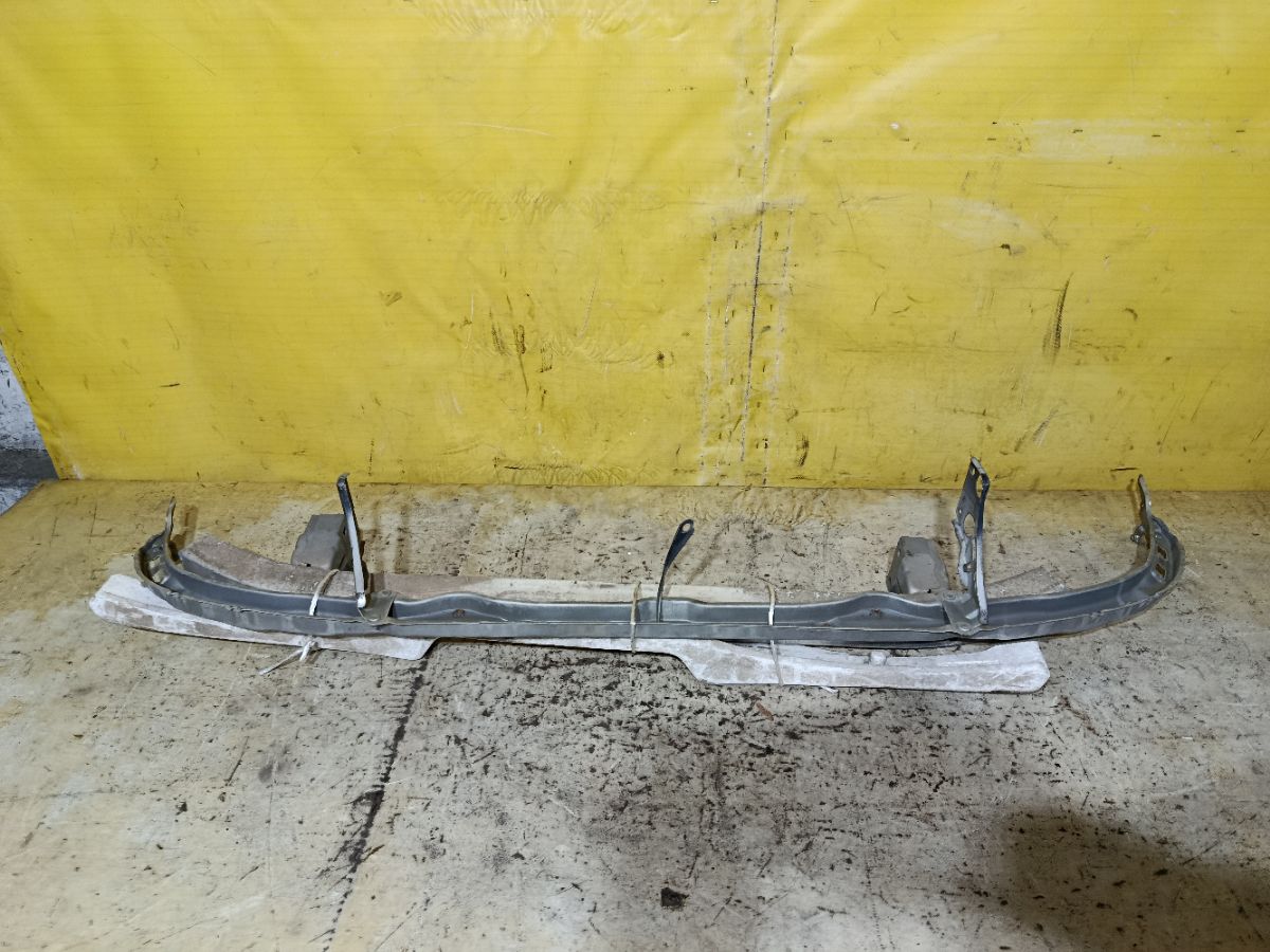 Жесткость бампера на Toyota Mark Ii GX90 Фото 2