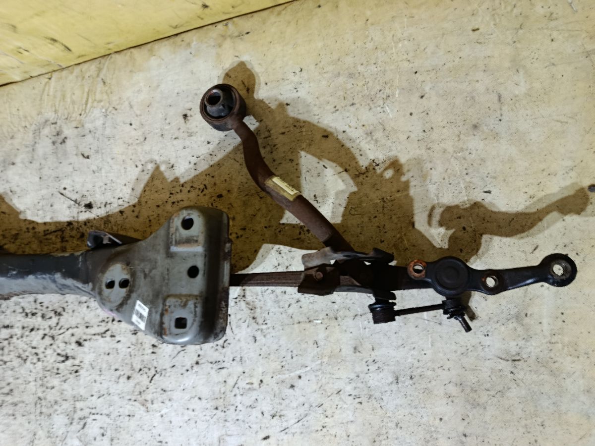 Балка под ДВС на Toyota Mark Ii GX90 1G-FE Фото 2