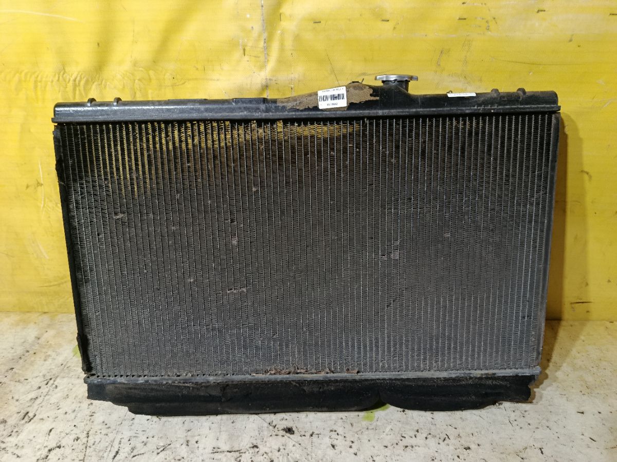 Радиатор ДВС на Toyota Mark Ii GX90 1G-FE Фото 2