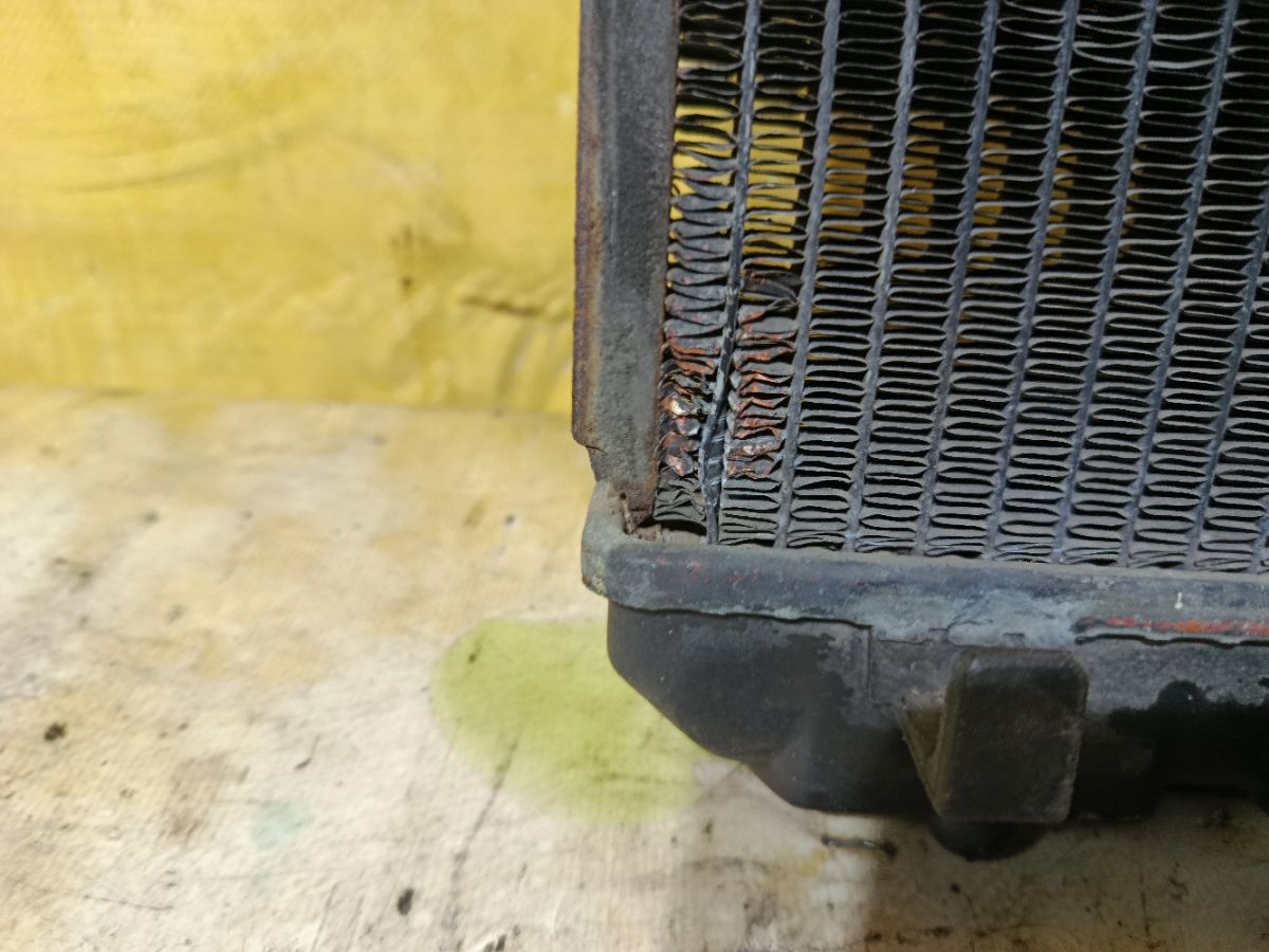 Радиатор ДВС на Toyota Mark Ii GX90 1G-FE Фото 6