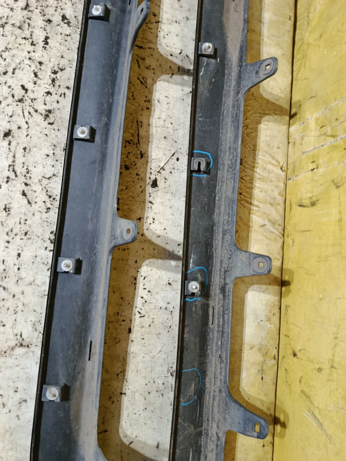 Порог кузова пластиковый ( обвес ) на Nissan Note E11 Фото 9