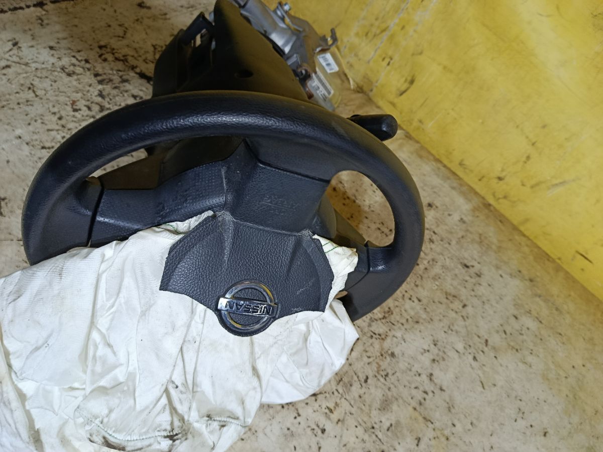 Рулевая колонка на Nissan Note E11 Фото 6