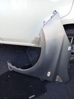 Крыло переднее на Nissan Note E11 Фото 2