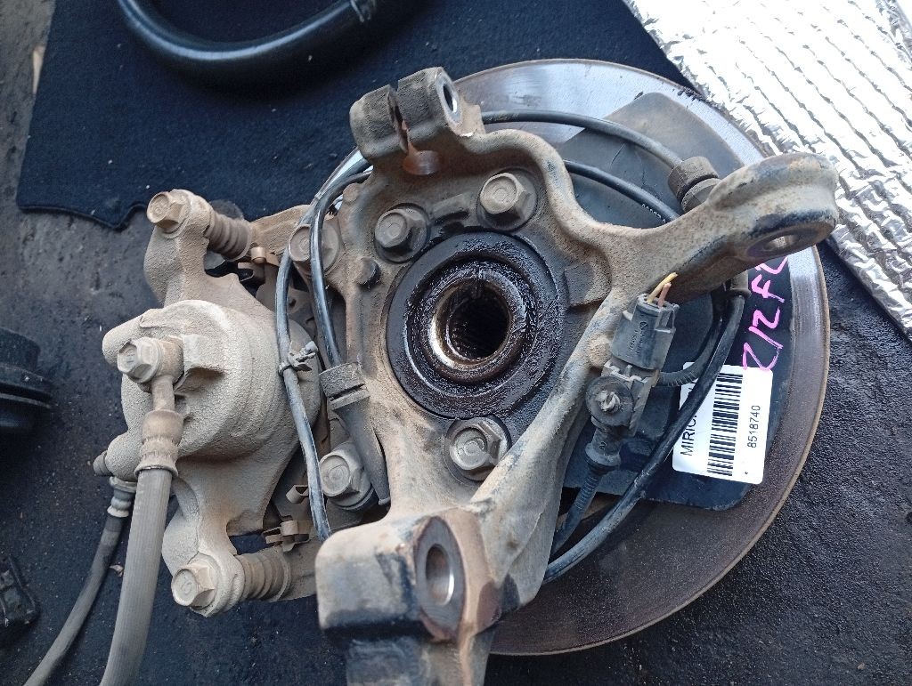 Ступица на Nissan Cube Z12 HR15DE Фото 1