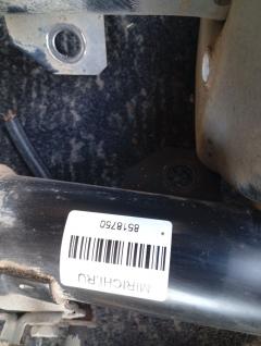 Стойка амортизатора на Toyota Isis ANM10G 1AZ-FSE Фото 6