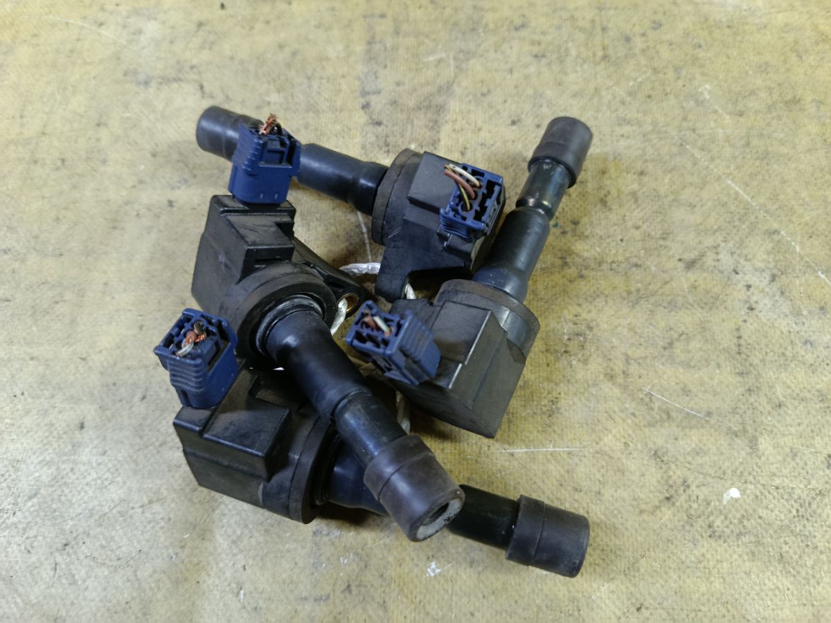 Катушка зажигания на Honda Fit GE6 L13A Фото 3