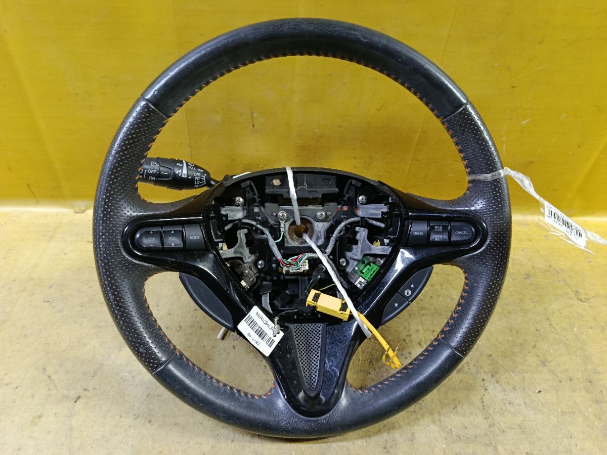 Руль на Honda Fit Shuttle GP2 Фото 1