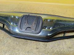 Решетка радиатора 71121-TF2-901-M1 на Honda Fit Hybrid GP1 Фото 4