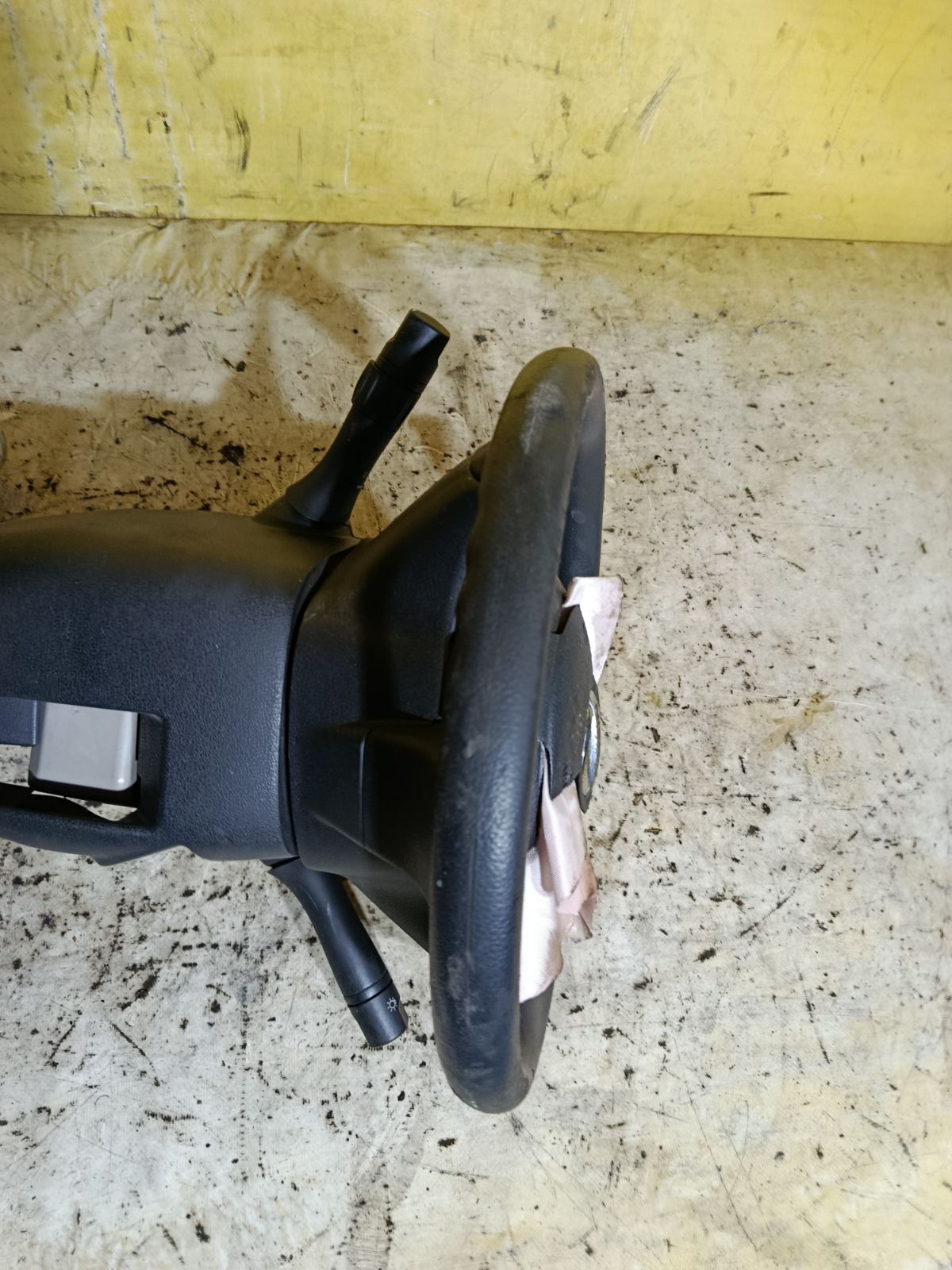 Рулевая колонка на Nissan Note E12 Фото 3